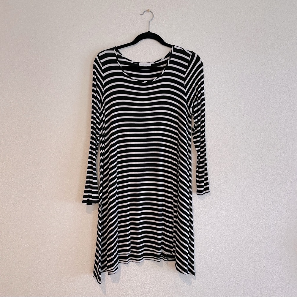 Women’s Socialite Dress - XL